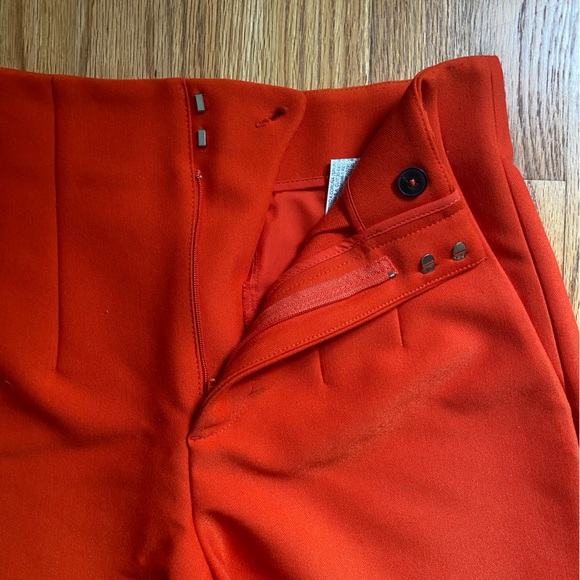 ZARA XS Burnt Orange High Waisted Tailored Pleated Shorts - Picture 3 of 5
